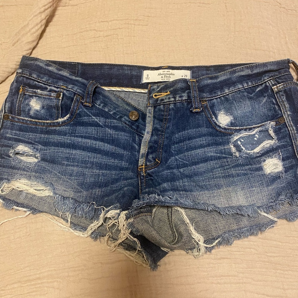 Ambercrombie and Fitch cut off jean shorts